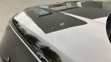 Land Rover Discovery 3.0 D300 Dynamic SE 5dr Auto Diesel Station Wagon